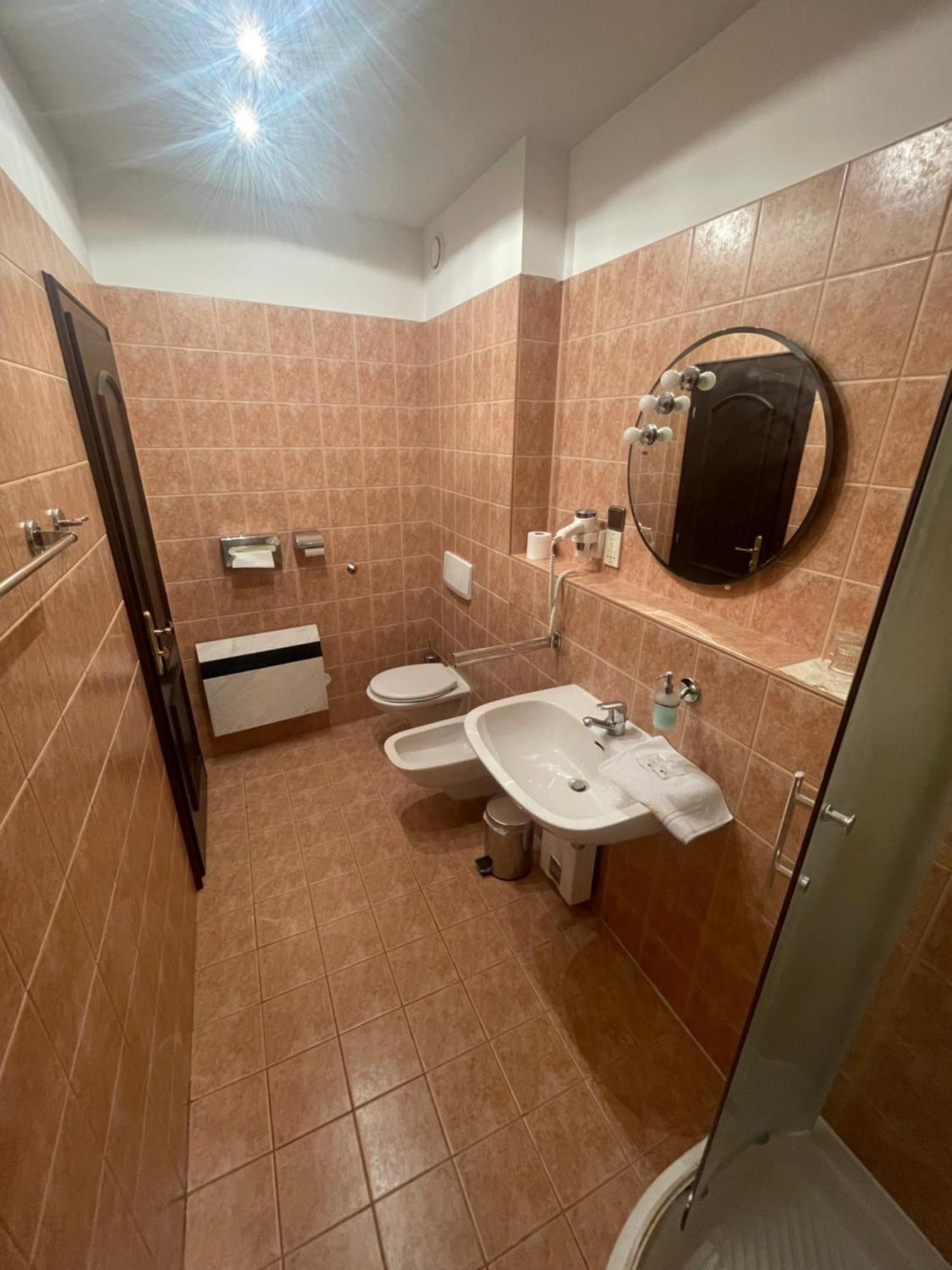 Hotel Bravo Ческа-Тршебова Экстерьер фото